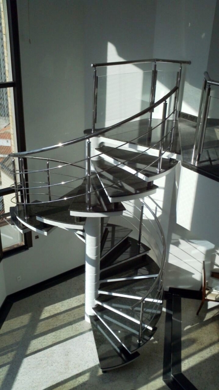 Corrimão de Aço Inox em Sp Itu - Corrimão de Aço Inox para Escada Caracol