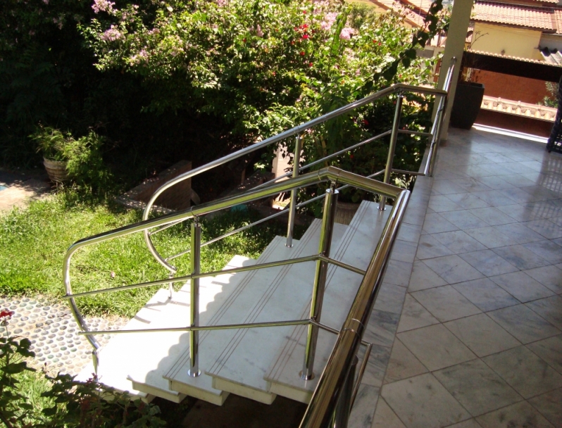 Corrimão de Aço Inox para Escada Caracol Jardim São Luiz - Corrimão de Aço Inox para Escada Caracol
