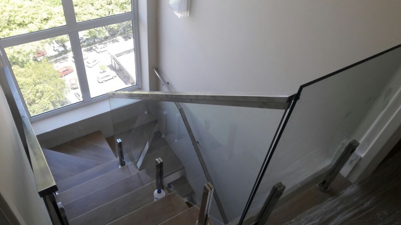 Corrimões de Vidro e Inox Americana - Corrimão de Vidro para Escada