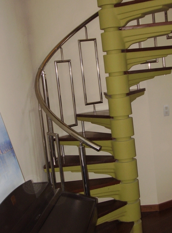Onde Encontrar Corrimão de Aço Inox Pintado Penha - Corrimão de Aço Inox para Escada Caracol