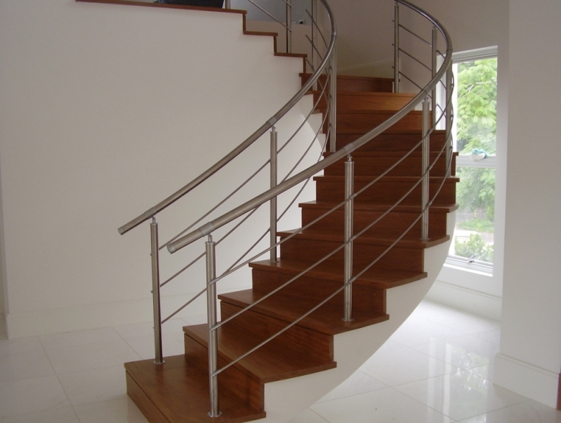 Busco por Corrimão Escada de Concreto Francisco Morato - Corrimão para Escada de Madeira