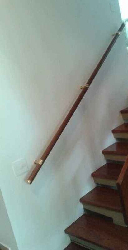 Busco por Corrimão para Escada de Vidro Vila Leopoldina - Corrimão para Escada de Madeira