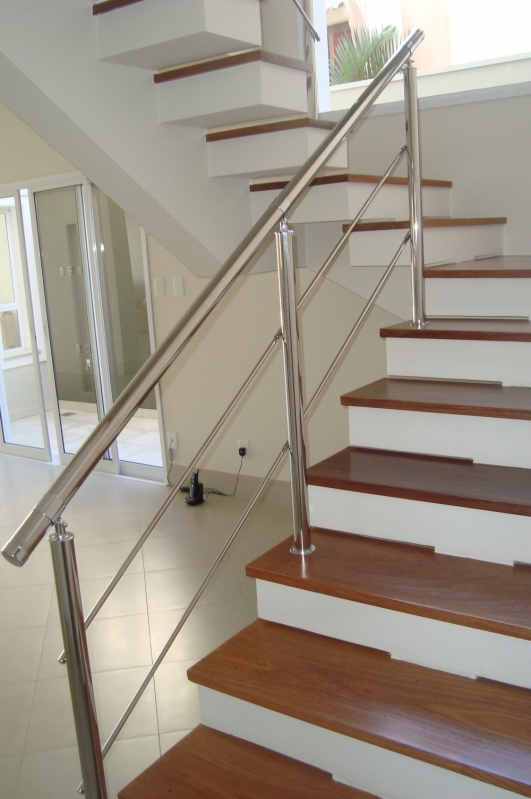 Corrimão de Escada São José do Rio Preto - Fabricante de Corrimão para Escadas
