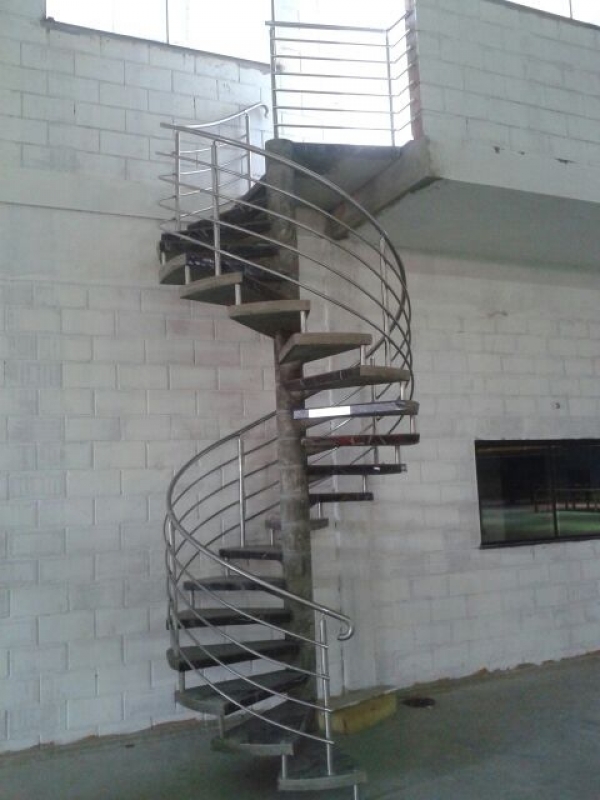 Corrimão para Escadas Caracol Iguape - Corrimão para Escada Interna