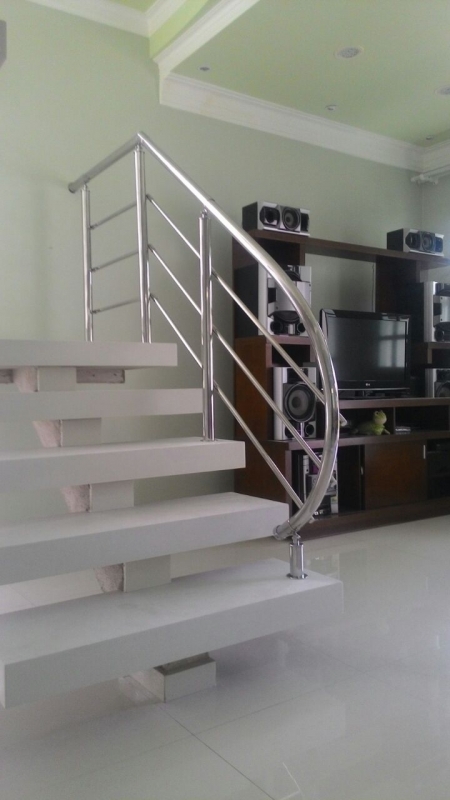 Corrimãos para Escada da Sala Perus - Corrimão para Escada de Concreto