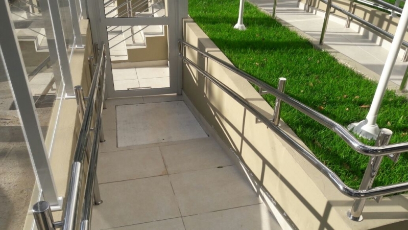Instalação de Corrimão e Guarda-corpo em Aço Inox Valores Jardim Paulistano - Instalação de Corrimão de Aço Inox para Escada Caracol