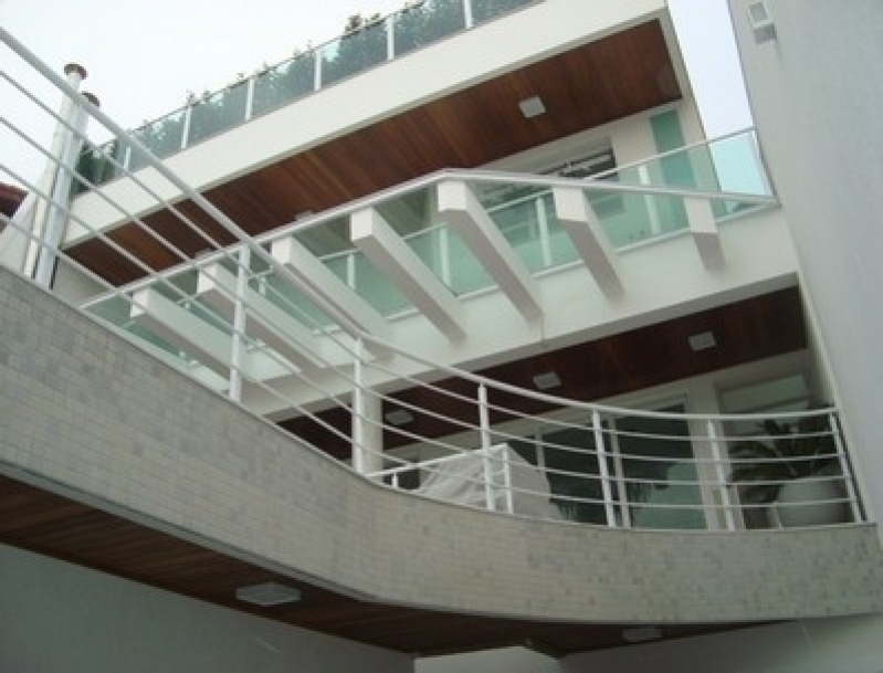 Instalação de Guarda Corpo para Escada Interna Ponte Rasa - Guarda Corpo Escada Vidro e Alumínio
