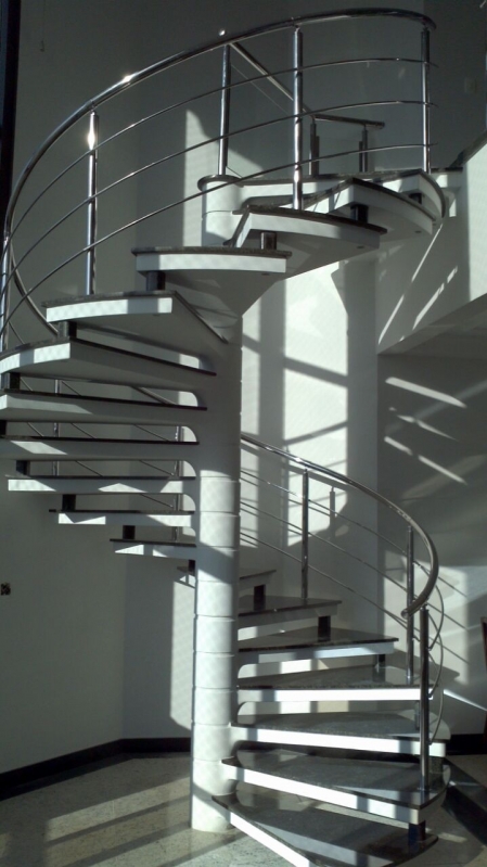 Onde Encontrar Corrimão para Escada Caracol Consolação - Instalação de Corrimão para Escadas
