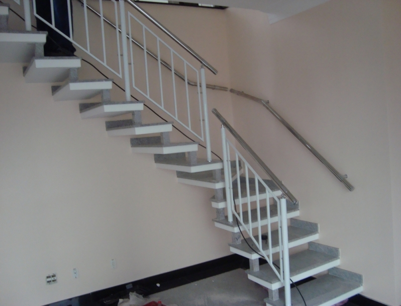 Onde Encontrar Corrimão para Escada da Sala Mendonça - Instalação de Corrimão para Escadas