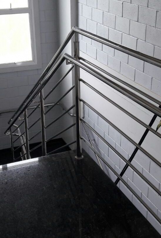 Onde Encontrar Corrimãos para Escadas em Sp Raposo Tavares - Corrimão para Escada de Concreto