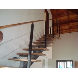 corrimão para escada de madeira orçar Morumbi