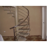 instalação de corrimão de aço inox para escada caracol
